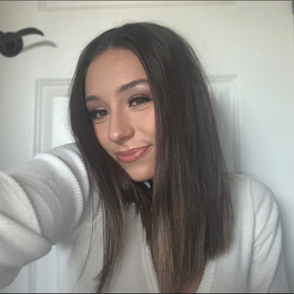 Meet your Posher, Sirena